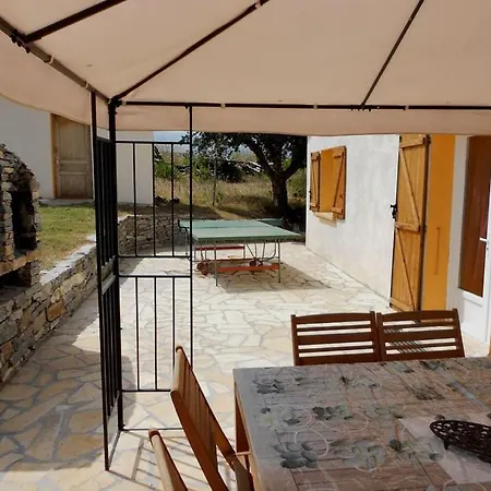 Вилла Domaine Alicia