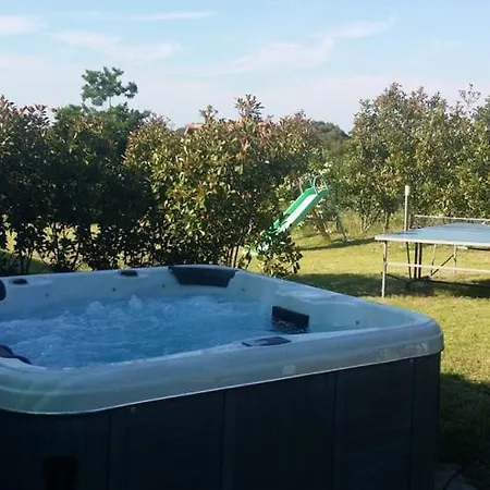 Domaine Alicia Вилла Лингиццета